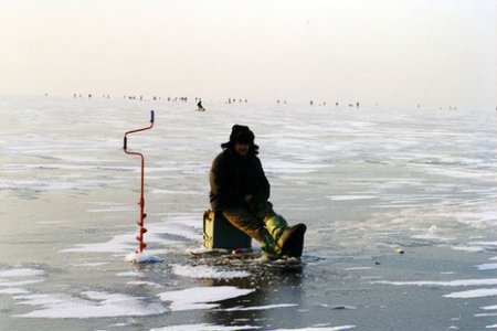 Правила безопасности на зимней рыбалке