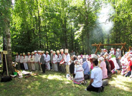 Многонациональный Петербург. Кто такие марийцы?